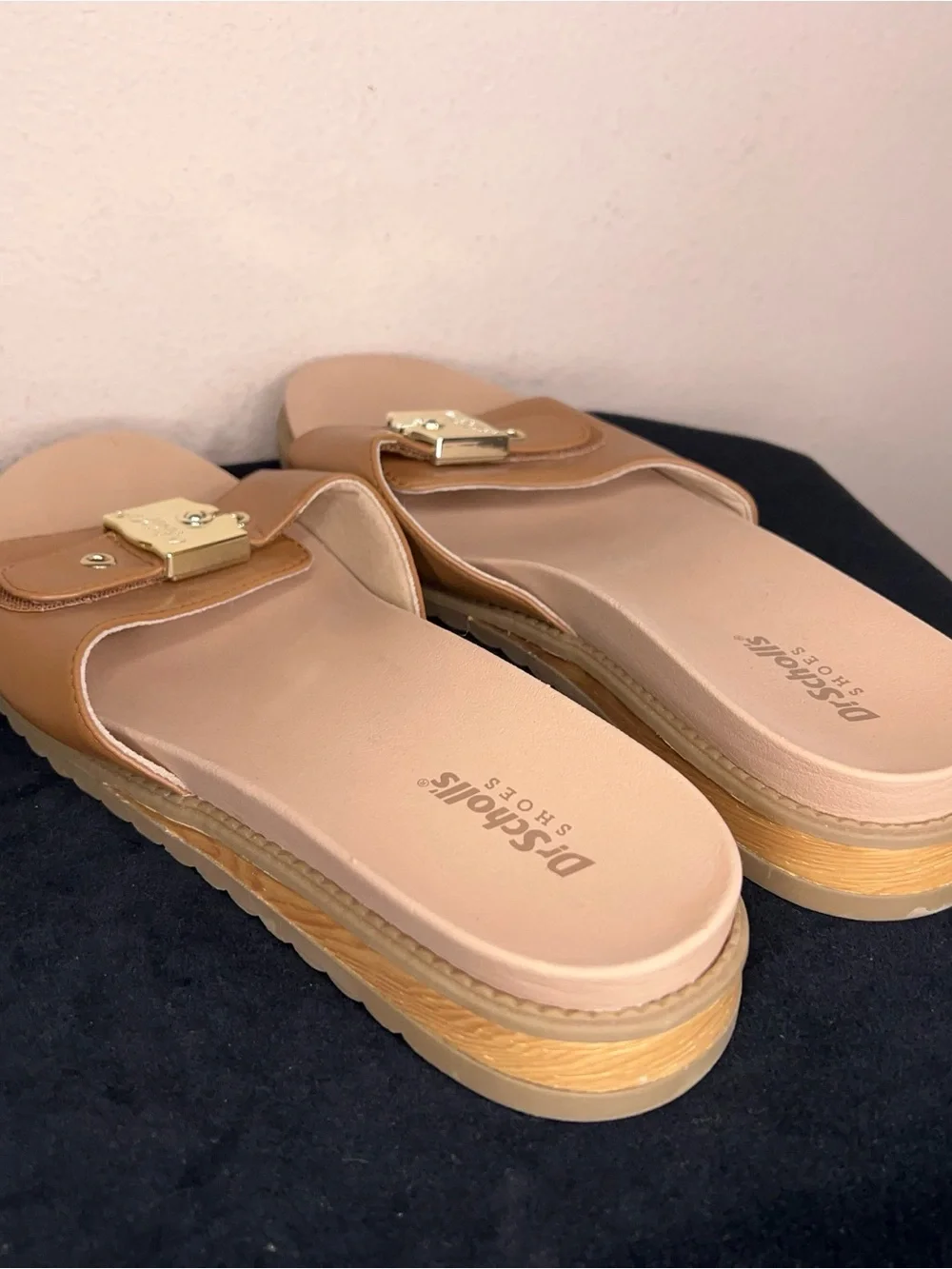 Size 8 Dr Scholls Sandals Island Icon Tan Brown Comfort Style Beach Vacation